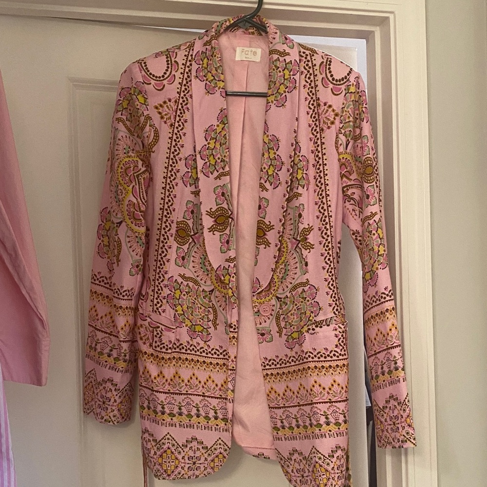 Fate Pink and Gold Patterned Blazer
